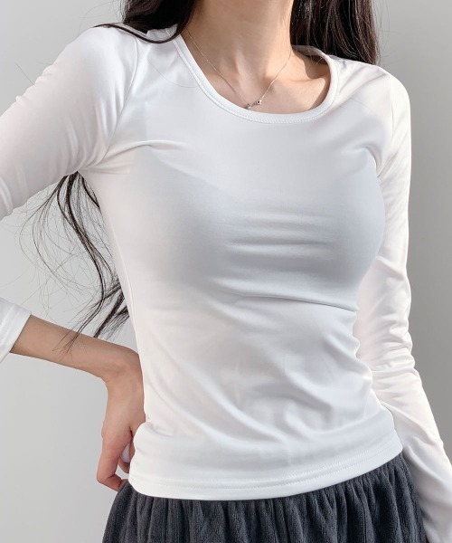 VIVID LADY(ビビッドレディー)の「裏起毛 カットソー 長袖 トップス 長袖 インナー tシャツ 韓国ファッション ヒートテック レディース シャツ レイヤード 無地 ラウンドネック あったか(Tシャツ/カットソー・レディース・カーキ/ブラック/ホワイト/グレー・FREE)」の5枚目の写真