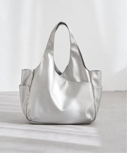 LBC（エルビーシー）の「フェイクレザークリテバッグ（トートバッグ・レディース・イエロー/ベージュ/ブラック/シルバー/ボルドー・FREE）」の6枚目の写真