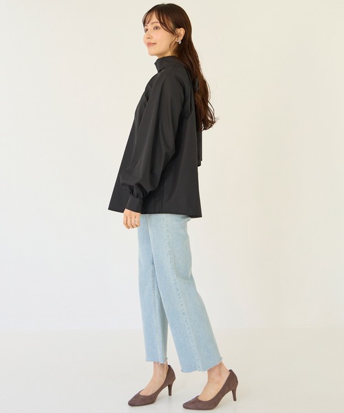 INCEDE（インシード）の「前後2WAY ビッグボウタイブラウス（シャツ/ブラウス・レディース・ブラック/オフホワイト/ホワイト/ブルー系その他/ライトブルー・M/L/LL）」の13枚目の写真
