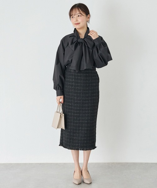 INCEDE（インシード）の「前後2WAY ビッグボウタイブラウス（シャツ/ブラウス・レディース・ブラック/オフホワイト/ホワイト/ブルー系その他/ライトブルー・M/L/LL）」の20枚目の写真