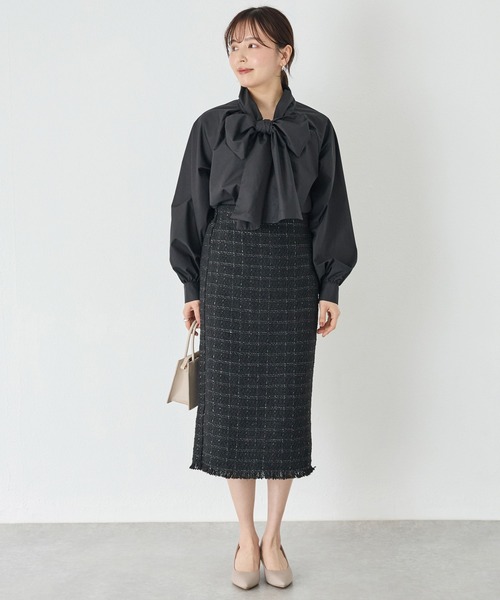 INCEDE（インシード）の「前後2WAY ビッグボウタイブラウス（シャツ/ブラウス・レディース・ブラック/オフホワイト/ホワイト/ブルー系その他/ライトブルー・M/L/LL）」の22枚目の写真