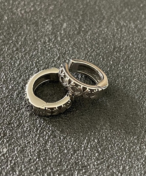 SPINNS（スピンズ）の「ヴィンテージライクシルバーフープイヤリング/アソートモチーフ（イヤリング・メンズ・E/D/C/F/A/B/G・ONESIZE）」の11枚目の写真