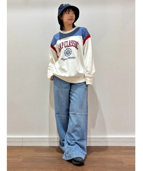 GAP(ギャップ)の「ヴィンテージソフト フレンチテリー Gapロゴ スウェット・トレーナー(スウェット・レディース・ネイビー/グレー/オフホワイト/ブルー/レッド・XS/M/L/XL/S/XXS)」の12枚目の写真