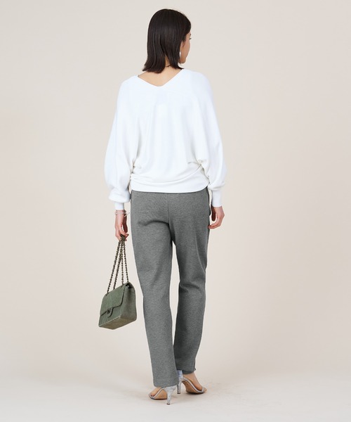 marmors(マルモア)の「【marmors】deep v/neck pullover(ニット/セーター・レディース・オフホワイト/ピンク/ベージュ・36)」の12枚目の写真