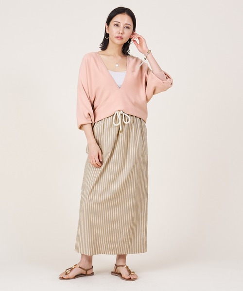 marmors(マルモア)の「【marmors】deep v/neck pullover(ニット/セーター・レディース・オフホワイト/ピンク/ベージュ・36)」の22枚目の写真