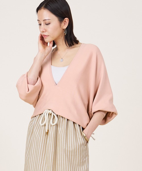 marmors(マルモア)の「【marmors】deep v/neck pullover(ニット/セーター・レディース・オフホワイト/ピンク/ベージュ・36)」の4枚目の写真