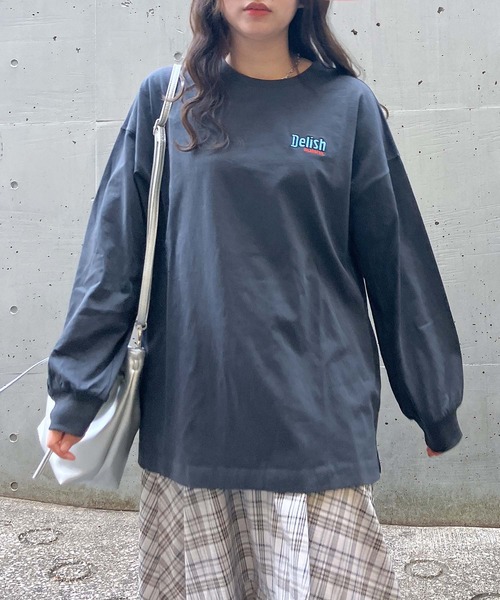 AS KNOW AS plus（アズノゥアズプラス）の「●ワンポイントロゴ刺繍 フォト＆アニマル ビッグサイズロンT（Tシャツ/カットソー・レディース・ライトピンク/スミクロ/オフホワイト・FREE）」の18枚目の写真