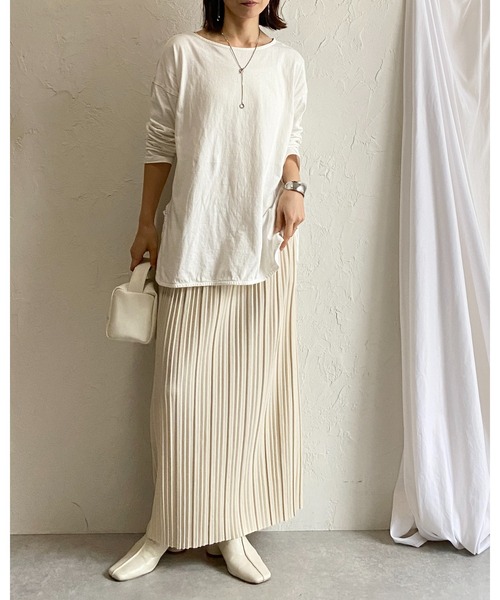 She's Closet（シーズクローゼット）の「ストレートIラインハイウエストロングプリーツスカート（スカート・レディース・アイボリー/グレイッシュベージュ/チャコールグレー/ブラック/ブラック系その他/マスタード/ホワイト系その他/ブラック系その他2・M/L）」の13枚目の写真