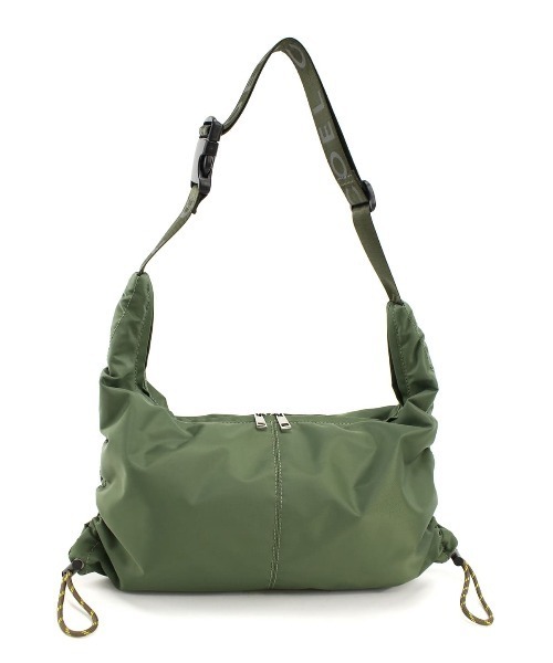 COEL（コエル）の「シャーリングショルダーバッグ（ショルダーバッグ・レディース・カーキ/ブラック・FREE）」の2枚目の写真