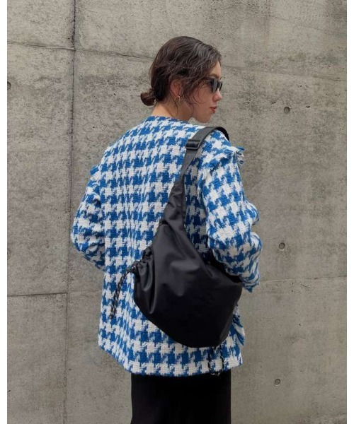 COEL（コエル）の「シャーリングショルダーバッグ（ショルダーバッグ・レディース・カーキ/ブラック・FREE）」の15枚目の写真