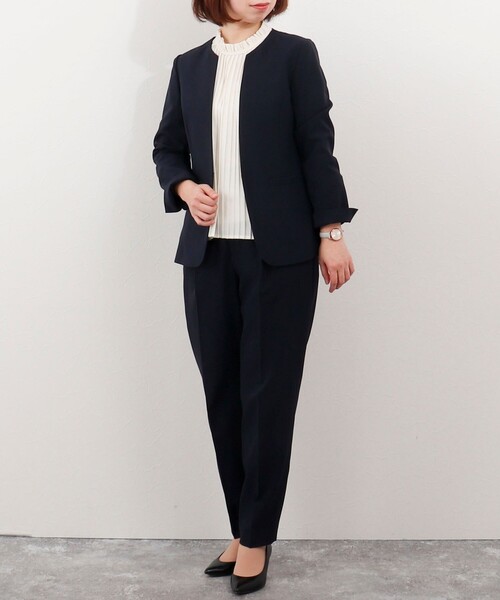 MICO COULIER（ミコクリエ）の「《セットアップ対応》ライトシャンブレージャケット（ノーカラージャケット・レディース・グレー/ネイビー・38/40/36）」の6枚目の写真