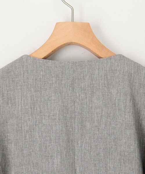 MICO COULIER（ミコクリエ）の「《セットアップ対応》ライトシャンブレージャケット（ノーカラージャケット・レディース・グレー/ネイビー・38/40/36）」の15枚目の写真