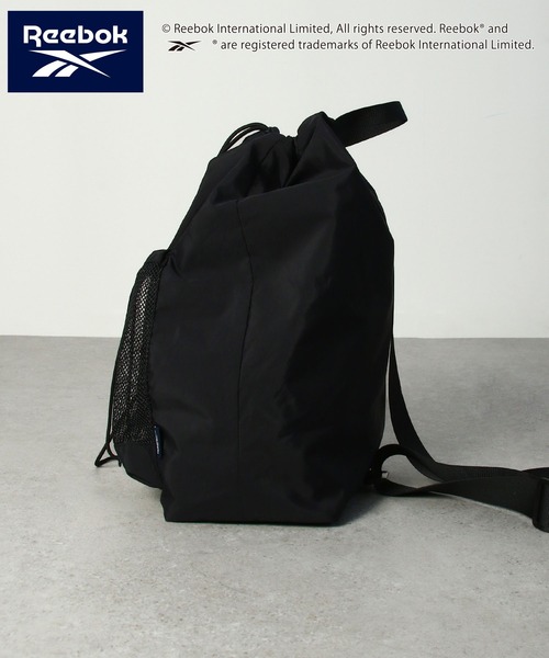 Reebok(リーボック)の「【REEBOK】ドローストリング ワンショルダー バッグ / ナップサック(ショルダーバッグ・レディース・ブラック/シルバー・FREE)」の3枚目の写真