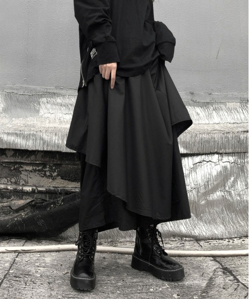 BLANC FICELLE（ブランフィセル）の「アシメントリー　キュロット　パンツ（スカート・レディース・ブラック・M/L/XL/XX-LARGE）」の3枚目の写真