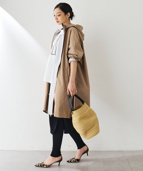 Whim Gazette（ウィムガゼット）の「【flotte】RAIN CAPE（ポンチョ・レディース・レッド/ネイビー/ベージュ・MEDIUM）」の6枚目の写真