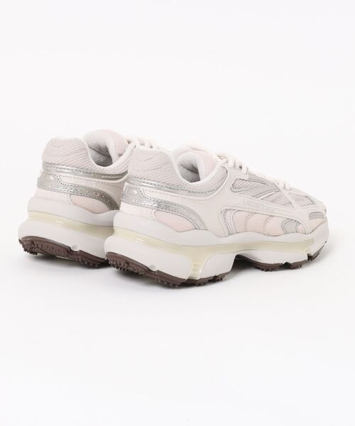 LACOSTE(ラコステ)の「【LACOSTE】L003 2K24 125 1(スニーカー・レディース・オフホワイト・23cm/23.5cm/24cm/24.5cm/25cm)」の2枚目の写真