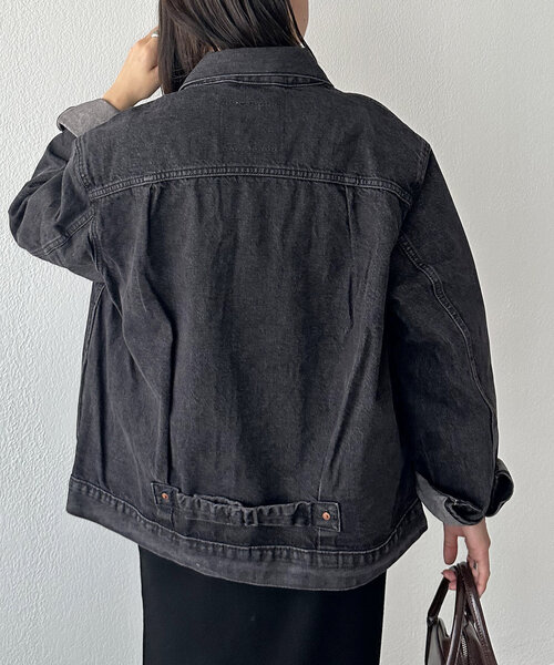 DISCOAT(ディスコート)の「Levi's TYPE 1 TRUCKER(デニムジャケット・レディース・ブラック/インディゴブルー・MEDIUM/LARGE)」の5枚目の写真