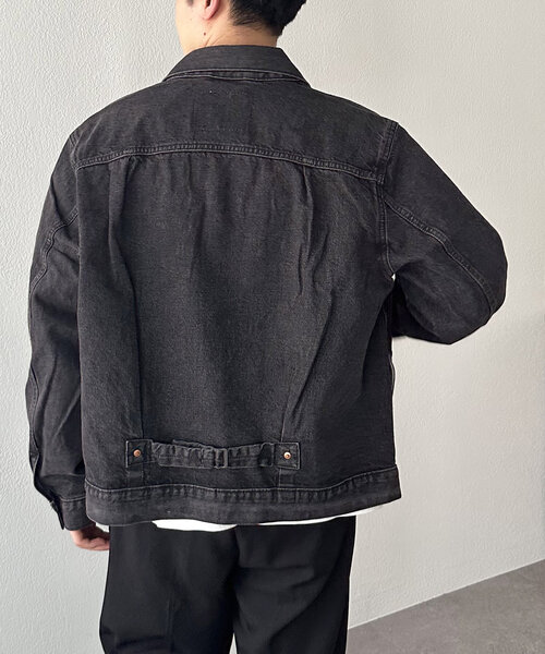 DISCOAT(ディスコート)の「Levi's TYPE 1 TRUCKER(デニムジャケット・レディース・ブラック/インディゴブルー・MEDIUM/LARGE)」の10枚目の写真