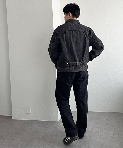 DISCOAT(ディスコート)の「Levi's TYPE 1 TRUCKER(デニムジャケット・レディース・ブラック/インディゴブルー・MEDIUM/LARGE)」の16枚目の写真