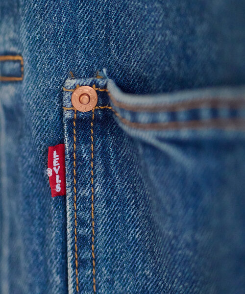 DISCOAT(ディスコート)の「Levi's TYPE 1 TRUCKER(デニムジャケット・レディース・ブラック/インディゴブルー・MEDIUM/LARGE)」の21枚目の写真