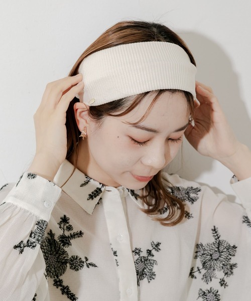 SMELLY(スメリー)の「リブヘアバンド(ヘアバンド・レディース・アイボリー/ブラック・-)」の1枚目の写真