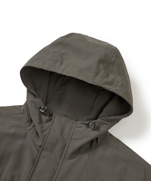 Snow Peak(スノーピーク)の「Cample Utility Windbreaker(その他アウター・メンズ・チャコール/ライトグレー/カーキ・XL/L/M)」の6枚目の写真