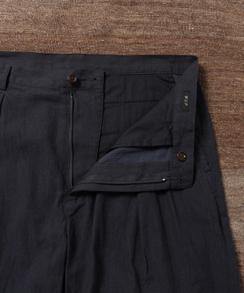 ADAM ET ROPE'(アダムエロペ)の「【WILD LIFE TAILOR】ライトピケ ワイドショーツ(その他パンツ・メンズ・ネイビー/ブラック系その他3・XL/L/M)」の9枚目の写真