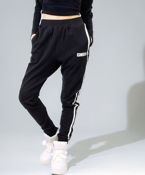 CHEER(チアー)の「ダブルラインスリムフィットスウェットパンツ(スウェットパンツ・レディース・ホワイト/ブラック・S/M/L/LL)」の2枚目の写真