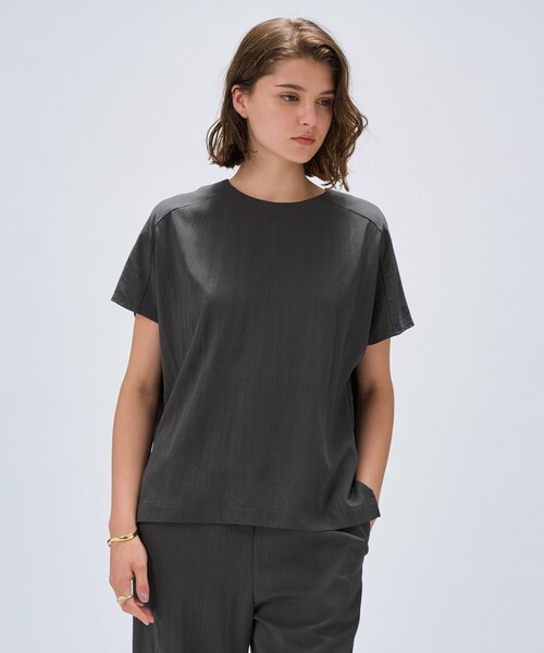 cloenc（クロエンス）の「【セットアップ／マシンウォッシュ】レーヨンツイルブラウス（シャツ/ブラウス・レディース・チャコールグレー/ナチュラル/ブラック/ライトグリーン・02）」の2枚目の写真