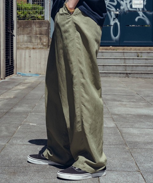 Subciety(サブサエティ)の「Hand stitch slacks(スラックス・メンズ・オリーブ/ブルー/ブラック・SMALL/MEDIUM/LARGE/X-LARGE)」の7枚目の写真