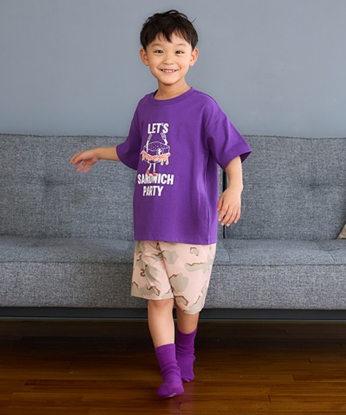 and D. petit main(アンドディープティマイン)の「【綿100%】【365D.】OFUZAKEグラフィックワイド半袖Tシャツ(Tシャツ/カットソー・キッズ・ピンク/ブラック/ブルー/レッド/パープル/ホワイト/グリーン/イエロー・130cm/90cm/110cm/100cm/120cm/140cm/150cm)」の15枚目の写真