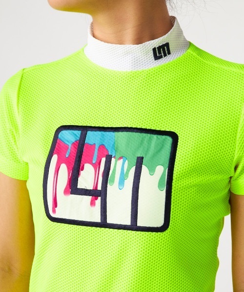 Loudmouth（ラウドマウス）の「【LOUDMOUTH:ラウドマウス】レディースモックネック半袖シャツ　ゴルフ（シャツ/ブラウス・レディース・ブラック/梅/ホワイト/ライトイエロー・LL/LARGE/MEDIUM/SMALL）」の11枚目の写真
