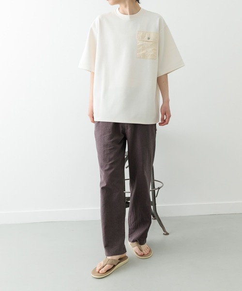 ITEMS URBANRESEARCH（アイテムズ アーバンリサーチ）の「フラップポケットワッフルクルーネックTops（Tシャツ/カットソー・メンズ・モカ/ブラック/ホワイト・LARGE/MEDIUM）」の7枚目の写真