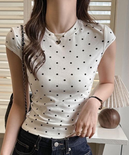 Ritzy(リッツィー)の「トッド柄水玉柄ノースリーブスリムTシャツ(Tシャツ/カットソー・レディース・ホワイト/ブラック/グレー・S/M/L)」の11枚目の写真