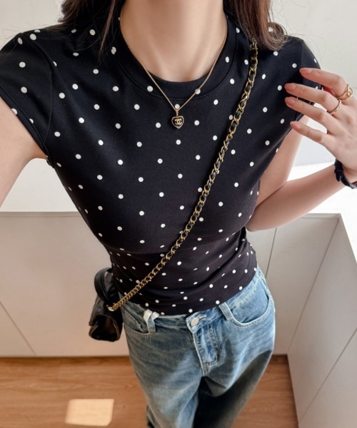 Ritzy(リッツィー)の「トッド柄水玉柄ノースリーブスリムTシャツ(Tシャツ/カットソー・レディース・ホワイト/ブラック/グレー・S/M/L)」の13枚目の写真