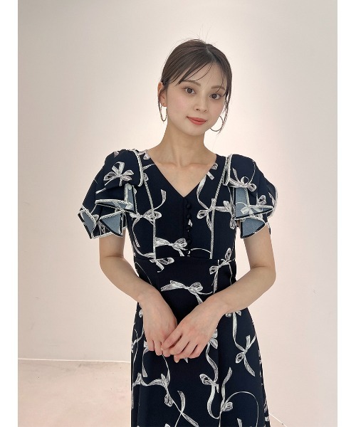 00サイズあり】Sustainableリボンプリントワンピース