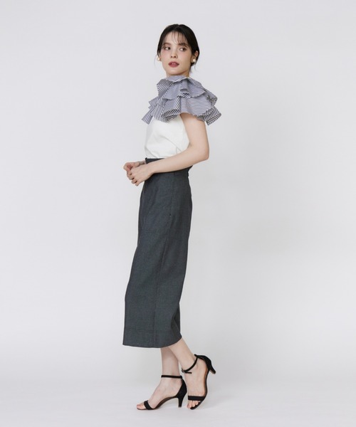 Maglie le cassetto（マーリエ ル カセット）の「32Gスーピマポンチ ボリュームフリルカットソー（Tシャツ/カットソー・レディース・オフホワイト/ブラウン/ネイビー/パープル・9号）」の7枚目の写真