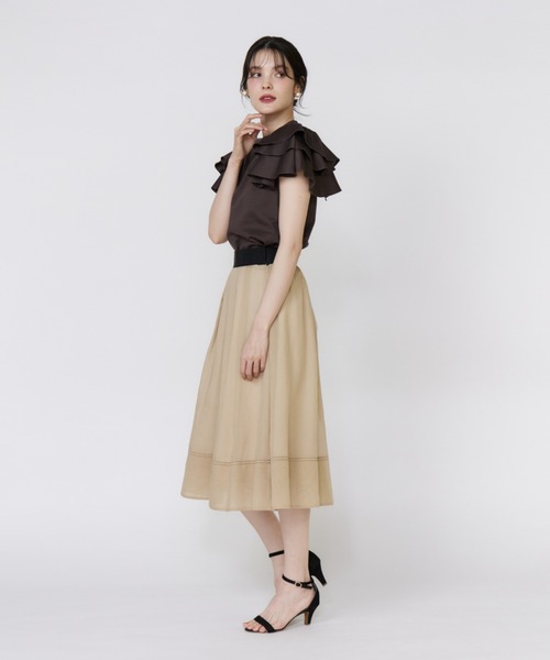 Maglie le cassetto（マーリエ ル カセット）の「32Gスーピマポンチ ボリュームフリルカットソー（Tシャツ/カットソー・レディース・オフホワイト/ブラウン/ネイビー/パープル・9号）」の13枚目の写真