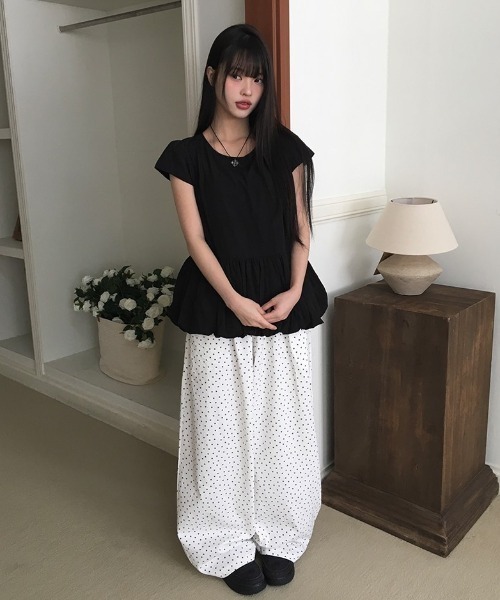 anyonemore(エニワンモア)の「裾バルーンパフキャップスリーブブラウス(シャツ/ブラウス・レディース・ベージュ/ブラック/アイボリー・FREE)」の19枚目の写真
