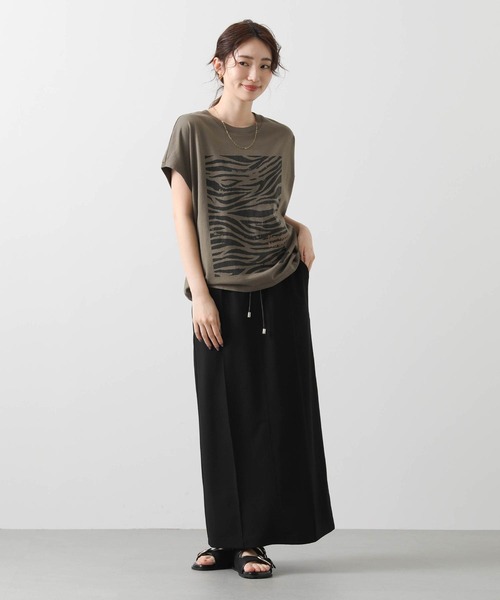 Gready Brilliant(グレディブリリアン)の「ゼブラプリントコクーンフレンチカットソー(Tシャツ/カットソー・レディース・グレイッシュベージュ/カーキ・FREE)」の21枚目の写真