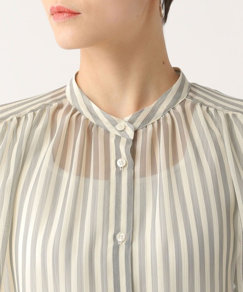 Elura（エルーラ）の「シアストライプ楊柳ブラウス/322547（シャツ/ブラウス・レディース・ライトグレー/ライトブルー・FREE）」の3枚目の写真