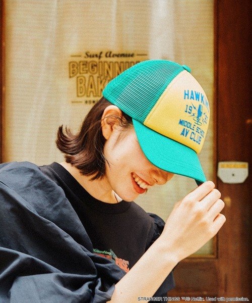 niko and...(ニコアンド)の「【STRANGER THINGS】コラボ プリントメッシュキャップ(キャップ・メンズ・イエロー/ブラック・FREE)」の17枚目の写真