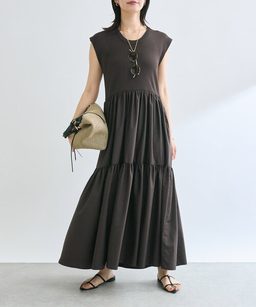 RIVE DROITE(リヴドロワ)の「【着映え】ニットドッキングティアードワンピース(ワンピース・レディース・ブラック/ブラウン・38/36)」の11枚目の写真