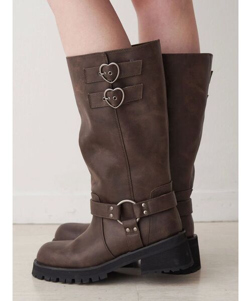 CALNAMUR（カルナムール）の「ハートバックルエンジニアブーツ（ブーツ・レディース・ブラック/ブラウン・SMALL/MEDIUM/LARGE）」の17枚目の写真