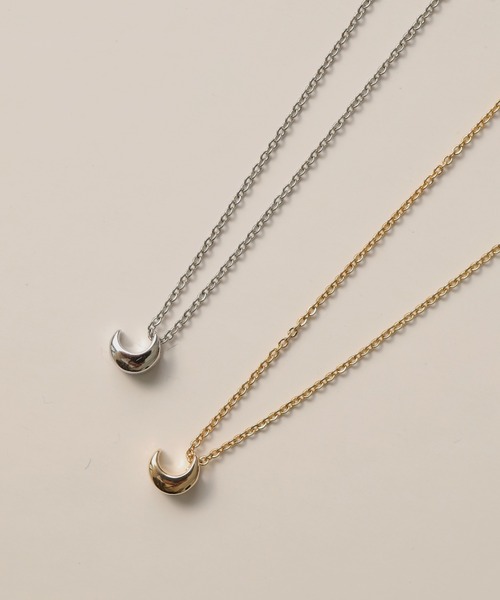 Crisp（クリスプ）の「ミニムーンネックレス（ネックレス・レディース・ゴールド/シルバー・FREE）」の4枚目の写真