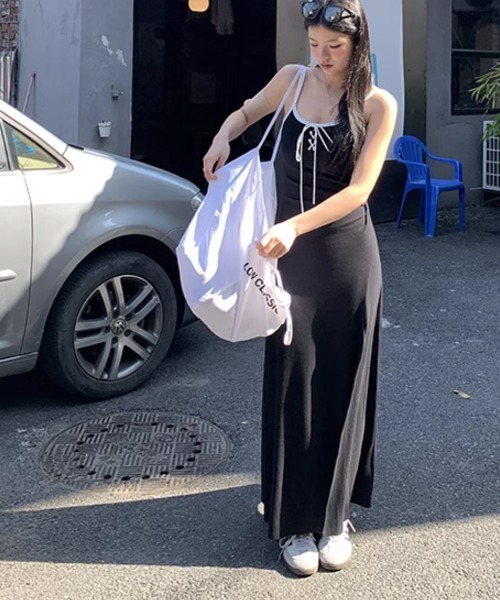 VIVID LADY(ビビッドレディー)の「レースアップ フレアキャミワンピース(ワンピース・レディース・ストライプ/ピンク/ブラック/ライトブルー・FREE)」の21枚目の写真