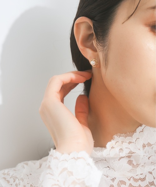 Ｋ１８ フラワーモチーフ ピアス　[3202] フラワーモチーフ ジュエリーボディピアス 軟骨ピアスパーツ│16G/14G