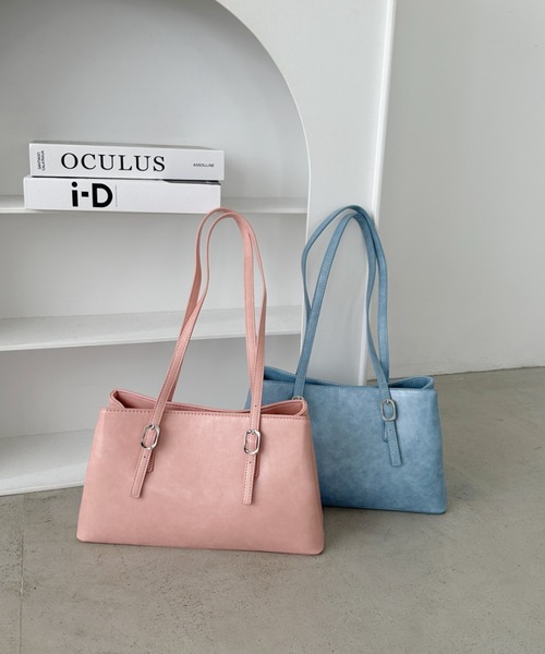 CLEA(クレア)の「【7色展開】ダブルハンドルスクエアバッグ(トートバッグ・レディース・ブルー/ブラック/ブラウン/レッド/ピンク/オフホワイト/キャメル・FREE)」の6枚目の写真