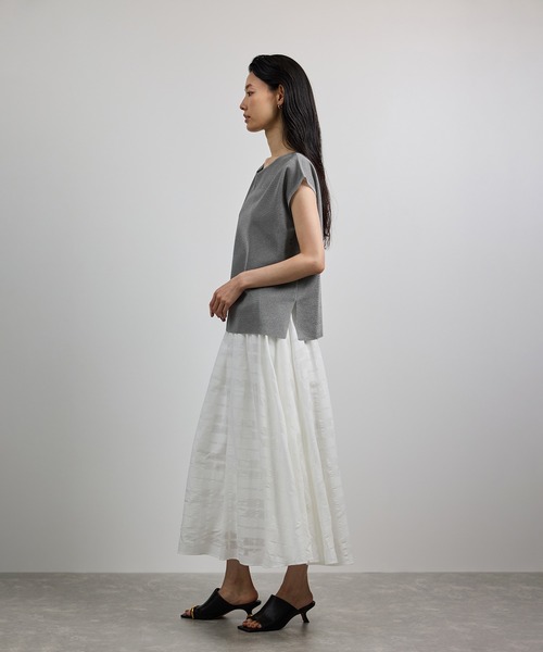 ROPE'（ロペ）の「【洗える】シャイニーフレンチスリーブプルオーバー（シャツ/ブラウス・レディース・シルバー/ブラック/ネイビー・FREE）」の11枚目の写真