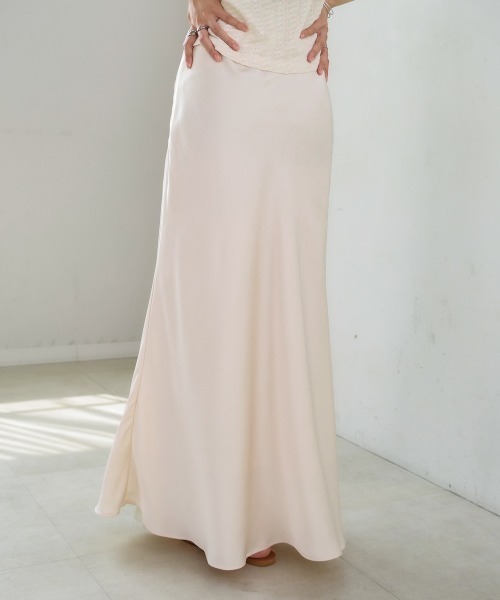 Bab(バブ)の「【S・Mサイズ展開】裾シアーサテンナロースカート(スカート・レディース・アイボリー/ブラック/モカ・S/M)」の16枚目の写真